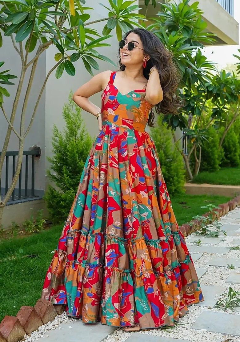 GOMTI-Red & Green Designer Gown