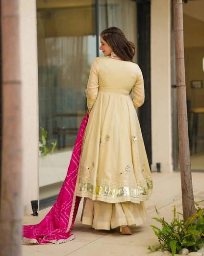 Aurevia Ivory Anarkali Set with Pink Bandhani Dupatta