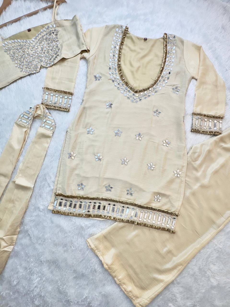 Aurevia Ivory Noor Mirror Work Kurta Set